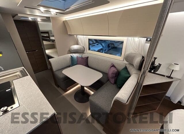 ADRIA ALPINA 663 PT CARAVAN 7 POSTI VETRORESINA ALDE pieno