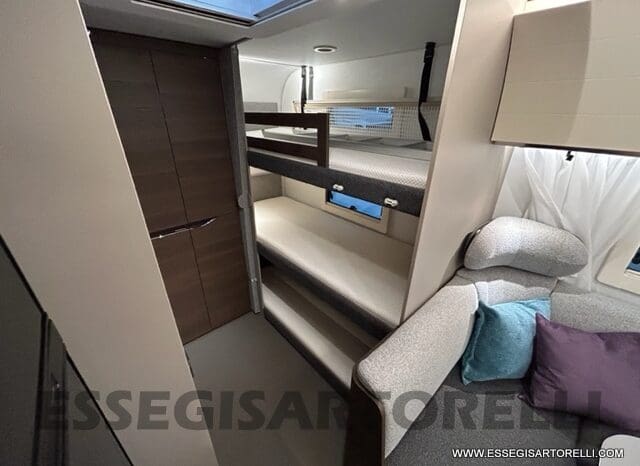 ADRIA ALPINA 663 PT CARAVAN 7 POSTI VETRORESINA ALDE pieno