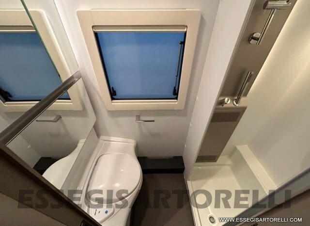 ADRIA ALPINA 663 PT CARAVAN 7 POSTI VETRORESINA ALDE pieno