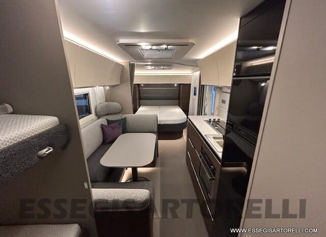 ADRIA ALPINA 663 PT CARAVAN 7 POSTI VETRORESINA ALDE pieno