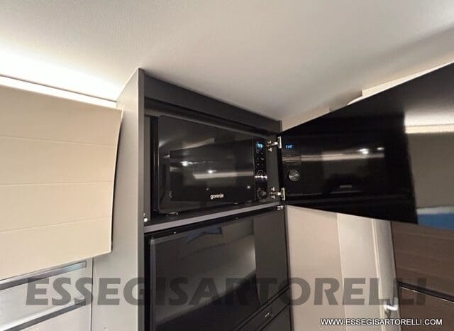 ADRIA ALPINA 663 PT CARAVAN 7 POSTI VETRORESINA ALDE pieno