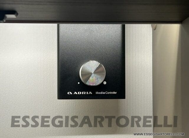 ADRIA ALPINA 663 PT CARAVAN 7 POSTI VETRORESINA ALDE pieno