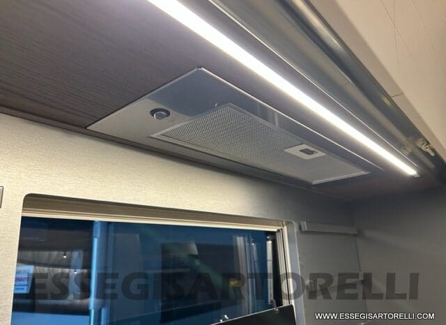 ADRIA ALPINA 663 PT CARAVAN 7 POSTI VETRORESINA ALDE pieno