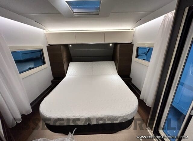 ADRIA ALPINA 663 PT CARAVAN 7 POSTI VETRORESINA ALDE pieno