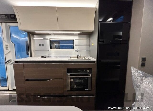 ADRIA ALPINA 663 PT CARAVAN 7 POSTI VETRORESINA ALDE pieno