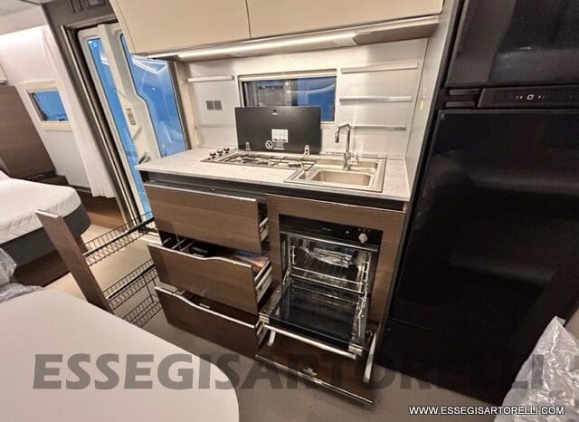 ADRIA ALPINA 663 PT CARAVAN 7 POSTI VETRORESINA ALDE pieno