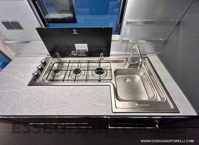 ADRIA ALPINA 663 PT CARAVAN 7 POSTI VETRORESINA ALDE pieno