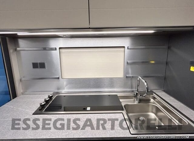 ADRIA ALPINA 663 PT CARAVAN 7 POSTI VETRORESINA ALDE pieno