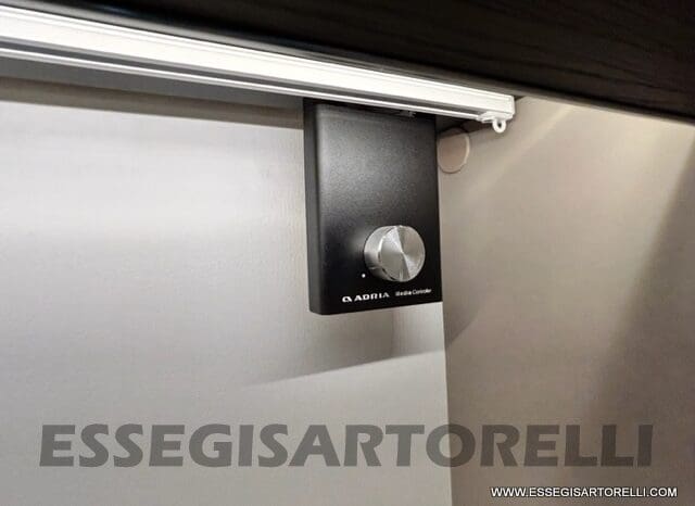 ADRIA ALPINA 663 PT CARAVAN 7 POSTI VETRORESINA ALDE pieno