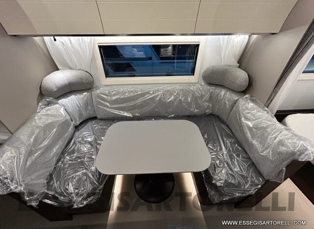 ADRIA ALPINA 663 PT CARAVAN 7 POSTI VETRORESINA ALDE pieno