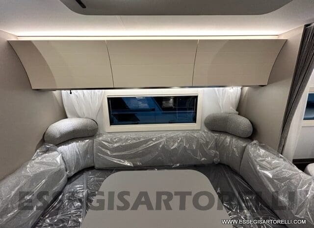 ADRIA ALPINA 663 PT CARAVAN 7 POSTI VETRORESINA ALDE pieno
