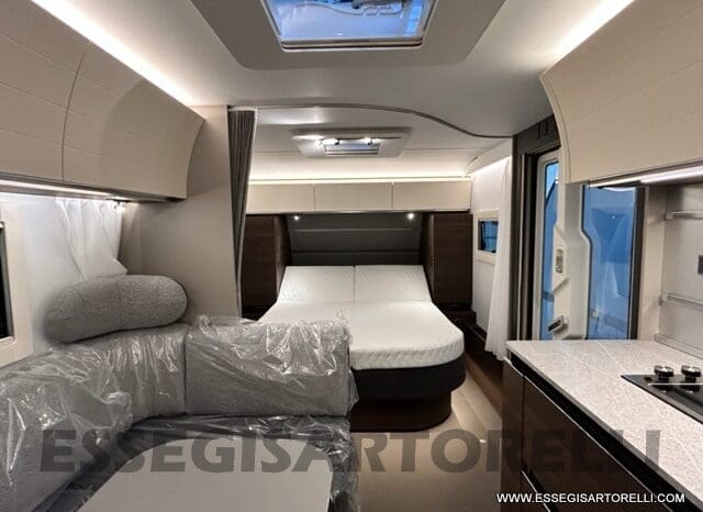ADRIA ALPINA 663 PT CARAVAN 7 POSTI VETRORESINA ALDE pieno