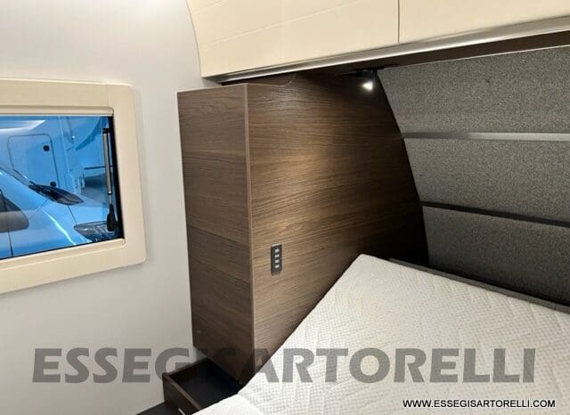 ADRIA ALPINA 663 PT CARAVAN 7 POSTI VETRORESINA ALDE pieno