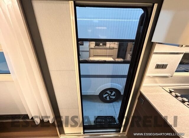 ADRIA ALPINA 663 PT CARAVAN 7 POSTI VETRORESINA ALDE pieno