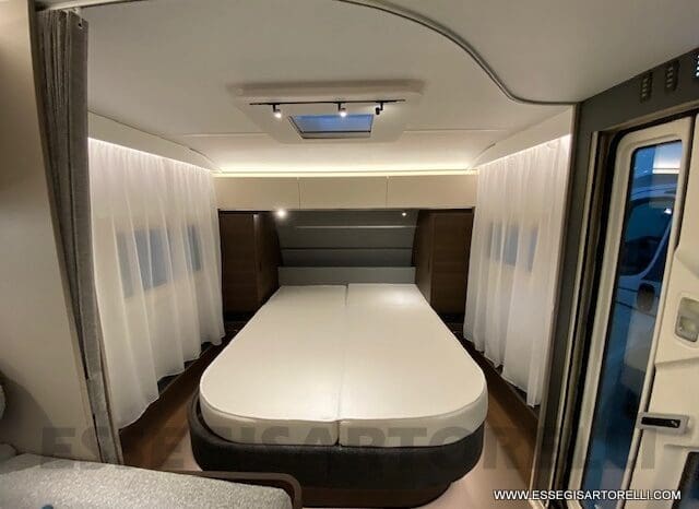 ADRIA ALPINA 663 PT CARAVAN 7 POSTI VETRORESINA ALDE pieno