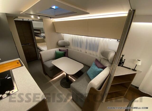 ADRIA ALPINA 663 PT CARAVAN 7 POSTI VETRORESINA ALDE pieno