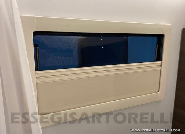 ADRIA ALPINA 663 PT CARAVAN 7 POSTI VETRORESINA ALDE pieno