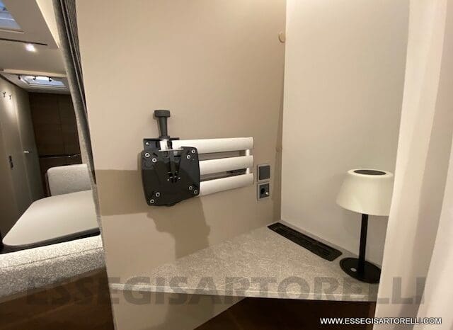 ADRIA ALPINA 663 PT CARAVAN 7 POSTI VETRORESINA ALDE pieno