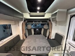 CHAUSSON TITANIUM 627 GARAGE AUTOMATICO FULL GARAGE GAMMA 2024 5 POSTI VIAGGIO 170 CV POWER pieno