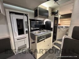 CHAUSSON TITANIUM 627 GARAGE AUTOMATICO FULL GARAGE GAMMA 2024 5 POSTI VIAGGIO 170 CV POWER pieno