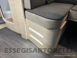 CHAUSSON TITANIUM 627 GARAGE AUTOMATICO FULL GARAGE GAMMA 2024 5 POSTI VIAGGIO 170 CV POWER pieno