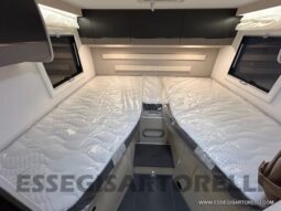 CHAUSSON TITANIUM 627 GARAGE AUTOMATICO FULL GARAGE GAMMA 2024 5 POSTI VIAGGIO 170 CV POWER pieno