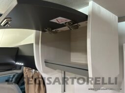 CHAUSSON TITANIUM 627 GARAGE AUTOMATICO FULL GARAGE GAMMA 2024 5 POSTI VIAGGIO 170 CV POWER pieno