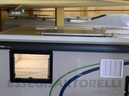 CHAUSSON TITANIUM 627 GARAGE AUTOMATICO FULL GARAGE GAMMA 2024 5 POSTI VIAGGIO 170 CV POWER pieno