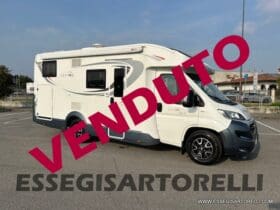 ROLLER TEAM ZEFIRO 285 TL GEMELLI GARAGE E BASCULANTE 699 cm 2018