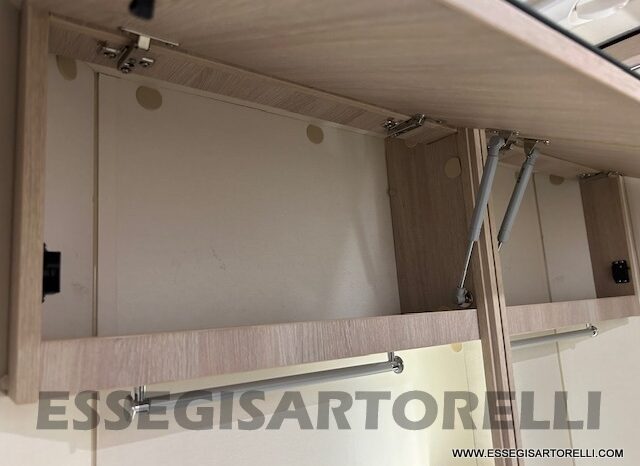 MOTORHOME RAPIDO 855 F GEMELLI 12/2018 FULL OPTIONAL 694 CM GARAGE pieno