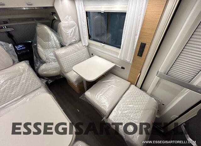 ADRIA NEW CORAL XL A 650 DK 7 POSTI GAMMA 2024 FIAT pieno