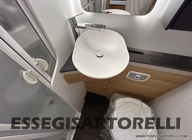 ADRIA NEW CORAL XL A 650 DK 7 POSTI GAMMA 2024 FIAT pieno