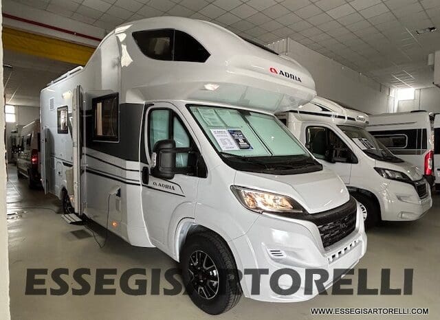 ADRIA NEW CORAL XL A 650 DK 7 POSTI GAMMA 2024 FIAT pieno