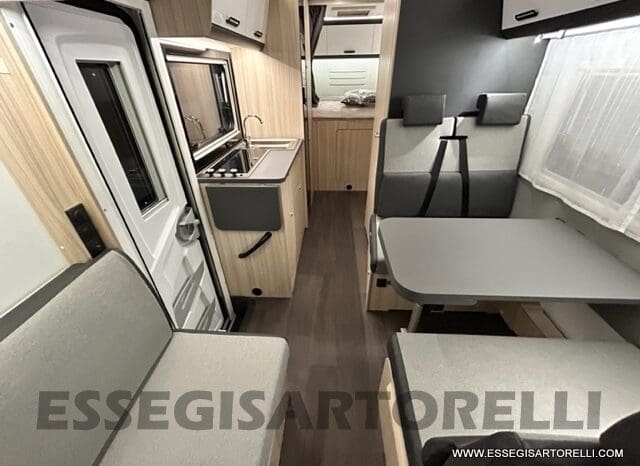 ADRIA NEW SUNLIVING A 75 DP GARAGE 6 POSTI OMOLOGATI TRUMA DIESEL pieno