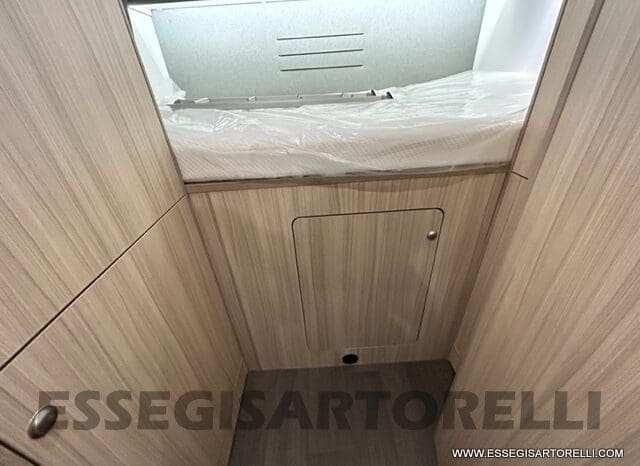 ADRIA NEW SUNLIVING A 75 DP GARAGE 6 POSTI OMOLOGATI TRUMA DIESEL pieno