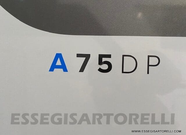 ADRIA NEW SUNLIVING A 75 DP GARAGE 6 POSTI OMOLOGATI TRUMA DIESEL pieno