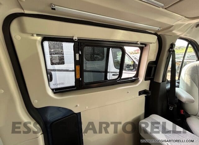 CAMPER PURO WESTFALIA KELSEY 02/2024 FULL AUTOMATICO POWER GANCIO POPUP LITHIO pieno