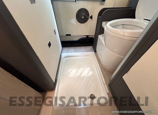 CAMPER PURO WESTFALIA KELSEY 02/2024 FULL AUTOMATICO POWER GANCIO POPUP LITHIO pieno