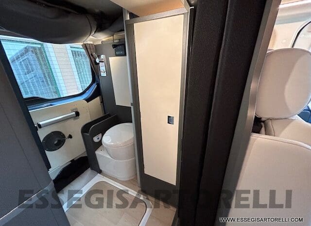 CAMPER PURO WESTFALIA KELSEY 02/2024 FULL AUTOMATICO POWER GANCIO POPUP LITHIO pieno