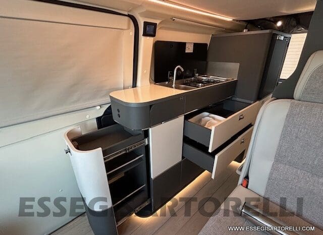 CAMPER PURO WESTFALIA KELSEY 02/2024 FULL AUTOMATICO POWER GANCIO POPUP LITHIO pieno