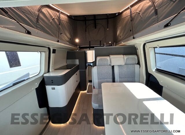 CAMPER PURO WESTFALIA KELSEY 02/2024 FULL AUTOMATICO POWER GANCIO POPUP LITHIO pieno