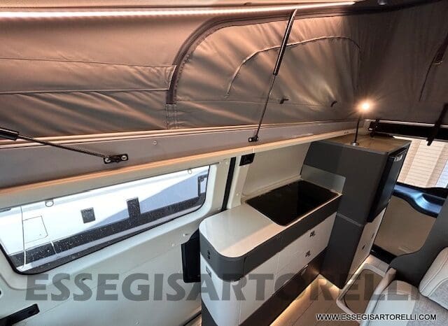 CAMPER PURO WESTFALIA KELSEY 02/2024 FULL AUTOMATICO POWER GANCIO POPUP LITHIO pieno