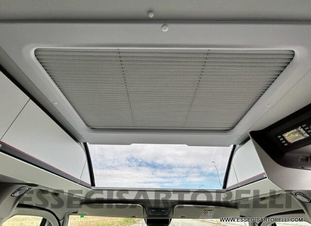 ADRIA NEW TWIN SPORTS 640 SGX SUPREME 35H 140 cv tetto sollevabile webasto skyroof GAMMA 2024 pieno