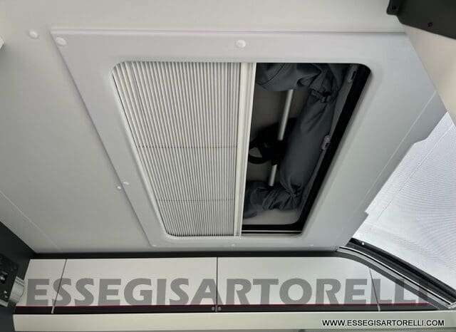 ADRIA NEW TWIN SPORTS 640 SGX SUPREME 35H 140 cv tetto sollevabile webasto skyroof GAMMA 2024 pieno