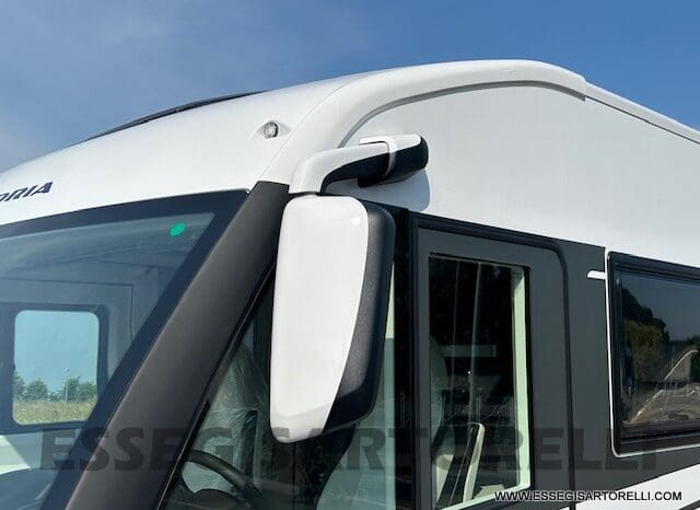 ADRIA SONIC PLUS 600 SL GARAGE 140 cv letti gemelli GAMMA 2024 AUTOMATICO pieno