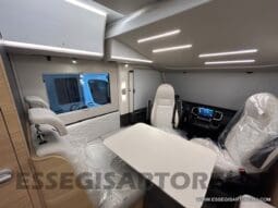 ADRIA SONIC PLUS 600 SL GARAGE 140 cv letti gemelli GAMMA 2024 AUTOMATICO pieno