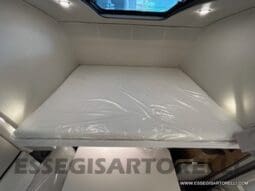 ADRIA SONIC PLUS 600 SL GARAGE 140 cv letti gemelli GAMMA 2024 AUTOMATICO pieno