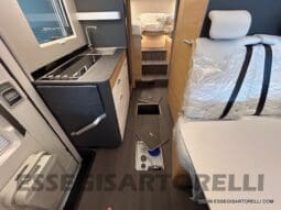 ADRIA SONIC PLUS 600 SL GARAGE 140 cv letti gemelli GAMMA 2024 AUTOMATICO pieno