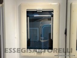 ADRIA SONIC PLUS 600 SL GARAGE 140 cv letti gemelli GAMMA 2024 AUTOMATICO pieno