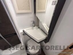 ADRIA SONIC PLUS 600 SL GARAGE 140 cv letti gemelli GAMMA 2024 AUTOMATICO pieno